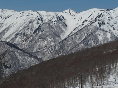 鋭鋒ミョウホウもええすっよ、小谷つめたいけど雪崩がコワイ～