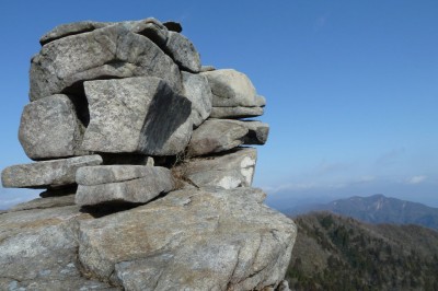 こちらは天狗岩