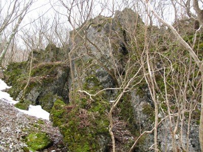 頭陀の洞窟の嵓