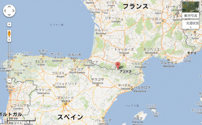 この辺りを拡大すると多くの湖が・・・