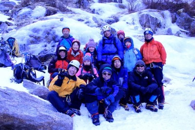 楽しく氷を登りました！