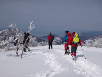 大御影頂上近くから日本海を望む