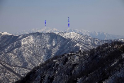 IMG_2609.JPG (258.07 KiB) 閲覧された回数 8837 回 能郷白山とイソクラ(「磯倉)