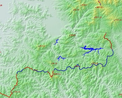 私の残り区間です。青が未踏<br />私は「中央分水嶺」を踏破条件にいれてありますので石徹白エリアがすっぽりと抜け落ちています。次は教えていただいた黒坊稜を考えています。