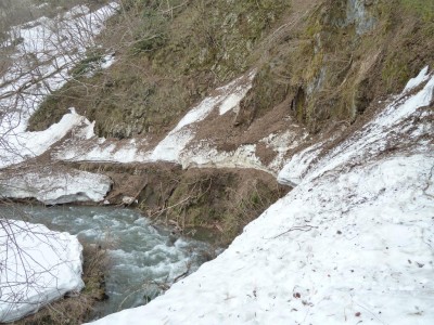 なんとか通れる範囲