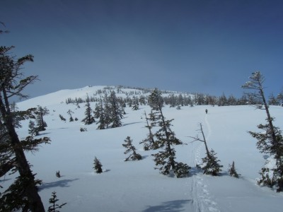 三岩岳へ.JPG (172.03 KiB) 閲覧された回数 2577 回 三岩岳へ<br />三岩岳へ