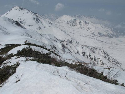 焼山と北面台地　～火打山より～