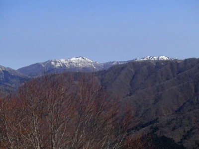 P5041120_640.jpg (34.18 KiB) 閲覧された回数 5154 回 部子山/銀否峰(へこさん/げなんぽ)