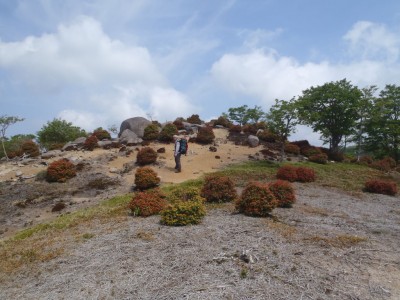 熊ノ戸平（イブネのヘソ）にて