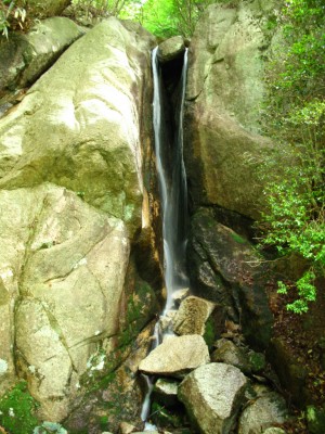 チョックストーン滝