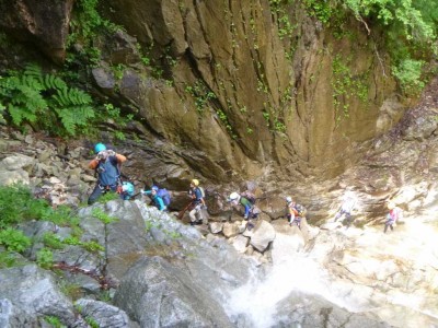 元越大滝左岸ルンゼを登る