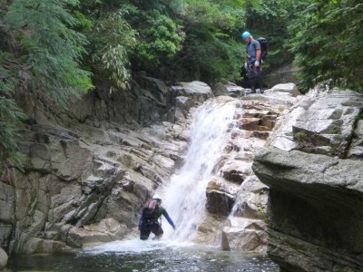 シャワーで登る