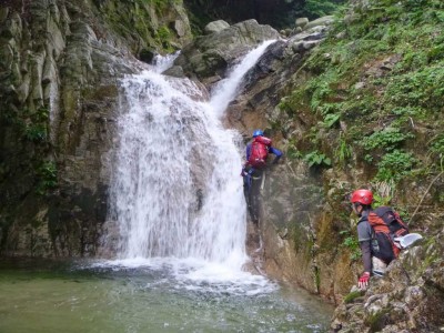 P1030339.jpg (109.38 KiB) 閲覧された回数 3806 回 女郎滝