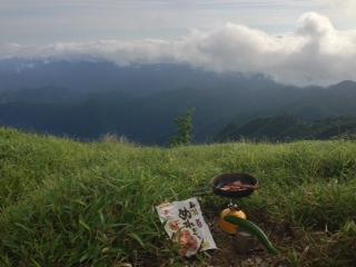 グーちゃんに向かって南から雲が流れてた