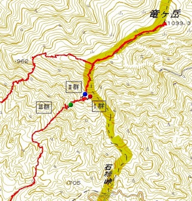 kasaneiwapic.jpg (182.31 KiB) 閲覧された回数 6478 回 重ね岩ⅠⅡⅢ