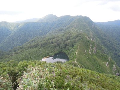 夜叉ヶ池.JPG (181.92 KiB) 閲覧された回数 3746 回 きれいな夜叉ヶ池