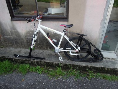 DSCN6064.jpg (355.96 KiB) 閲覧された回数 5878 回 スノー自転車