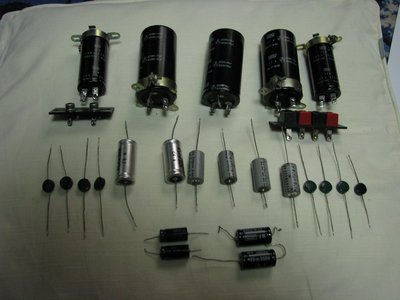 parts.JPG (87.96 KiB) 閲覧された回数 6065 回 定年退職した部品たち。ご苦労様でした