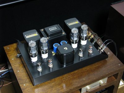 amp2.JPG (107.78 KiB) 閲覧された回数 6065 回 日米から独露コンビになった球と平滑コン