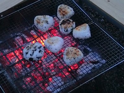 ダッチオーブンの〆にぎり