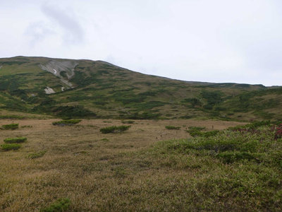 P1040316.jpg (127.82 KiB) 閲覧された回数 6192 回 赤木平から北ノ俣岳を望む