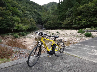 DSC02219.jpg (90.97 KiB) 閲覧された回数 6308 回 奥の沢の流れを聞きながらランチ