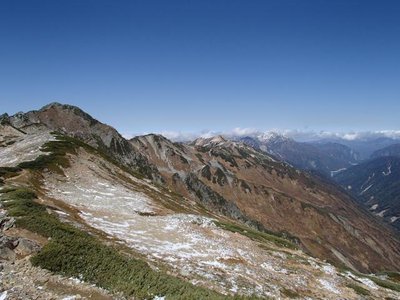 PA130900_640.jpg (52.04 KiB) 閲覧された回数 4106 回 も、も~少しか?