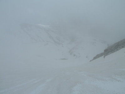 うっすらと下が見えてきた