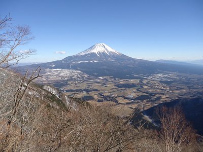 DSC04256.jpg (331.21 KiB) 閲覧された回数 6885 回 毛無山、富士山展望台から