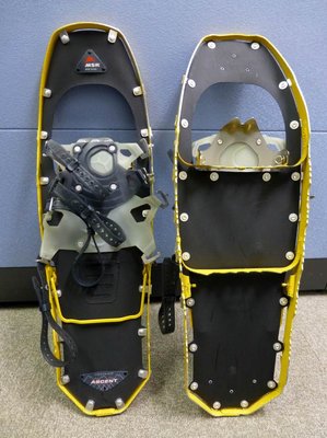 修理から戻ってきたMSRのスノーシュー