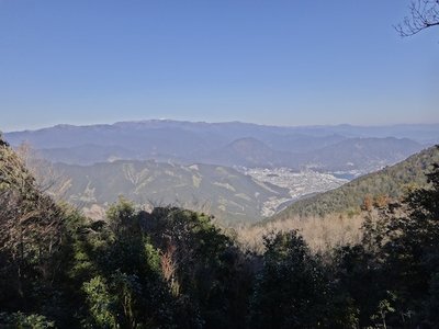 e 尾鷲市街と台高南部.JPG (91.63 KiB) 閲覧された回数 4776 回 尾鷲市街と台高南部