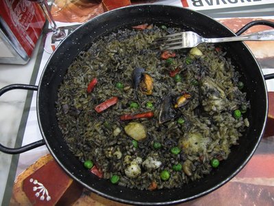 Paella que comí en Madrid（マドリードで食べたイカスミパエジャ）