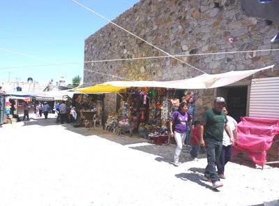 お店は昔ながらの風景です