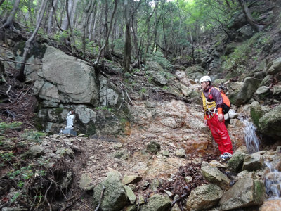 DSC02542.jpg (197.69 KiB) 閲覧された回数 4391 回 遭難者供養ののお地蔵さん