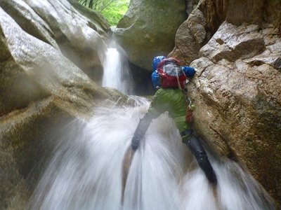 20140706石谷川13.jpg (126.21 KiB) 閲覧された回数 9445 回 水量は気持ち多めの方がいい