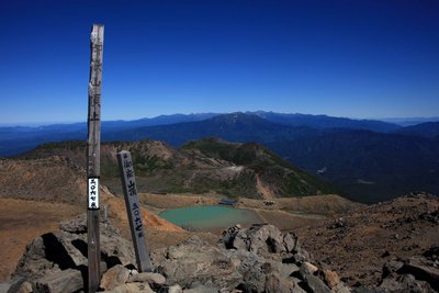 穏やかだった剣ヶ峰山頂