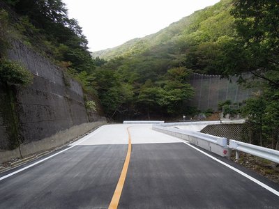 コグルミ谷入り口.jpg (298.67 KiB) 閲覧された回数 8396 回 コグルミ谷入り口