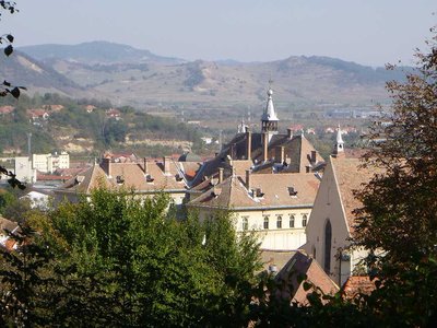 s-05世界遺産になっているシギショアラの町.jpg (128.57 KiB) 閲覧された回数 11130 回 世界遺産になっているシギショアラの町