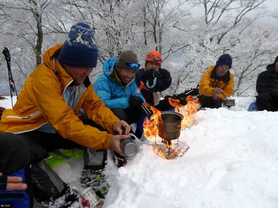 炎上するガソリンストーブ！