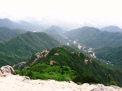 ● 忠実に つめて登ろう 中の尾根