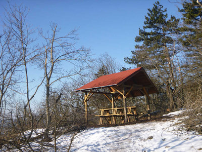 P1090365.jpg (154.96 KiB) 閲覧された回数 6140 回 休憩所