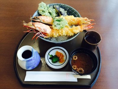 ジャンボ海老天丼