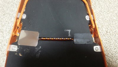 スノーシュー.jpg (1.08 MiB) 閲覧された回数 63875 回 左がステンレスシート、右がゴムシート