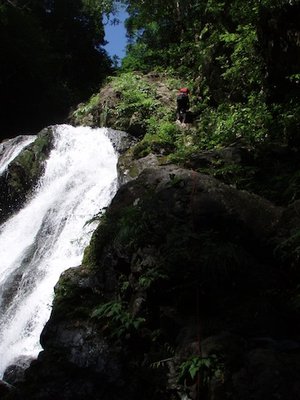 P9059612.JPG (67.43 KiB) 閲覧された回数 13904 回 銚子洞を登る