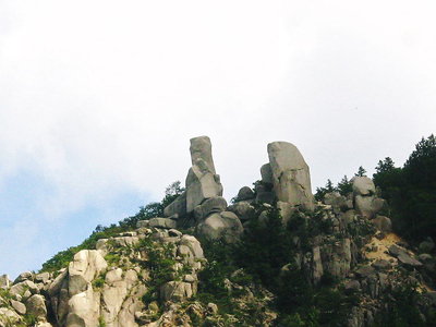 ● 立岩もすっきりと