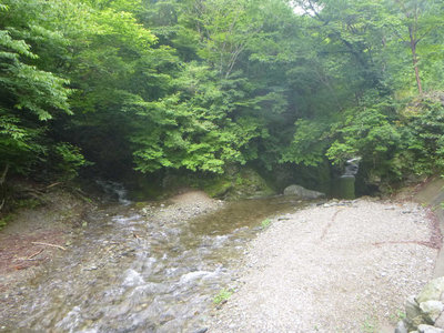 P1100577.jpg (129.56 KiB) 閲覧された回数 5142 回 木梶山直登谷出会い(左)