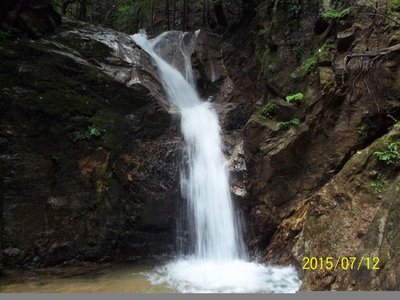 こんなのとてもじゃないけど登れない・・・