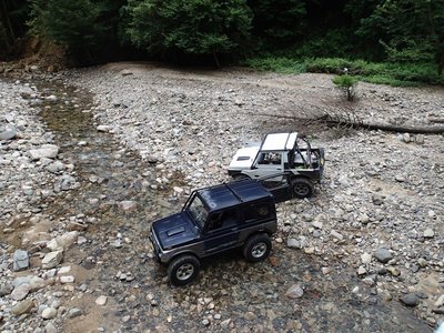 resizeP8140231.jpg (268.3 KiB) 閲覧された回数 4020 回 この二台はナンバーがあったけど