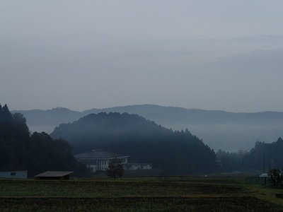 resizePB231795.jpg (79.22 KiB) 閲覧された回数 4974 回 雲海の天辺にいるような