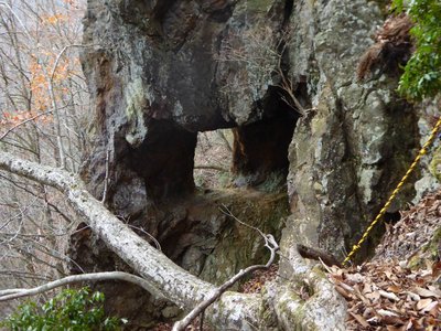 P1060834.JPG (313.24 KiB) 閲覧された回数 9582 回 真新しいトラロープが取りつけてありました